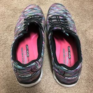 Multi colored Skechers relaxed memory foam sz 8